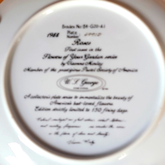 Vintage 1988 W S George, The  Roses Collector Plate - Picture 4 of 4